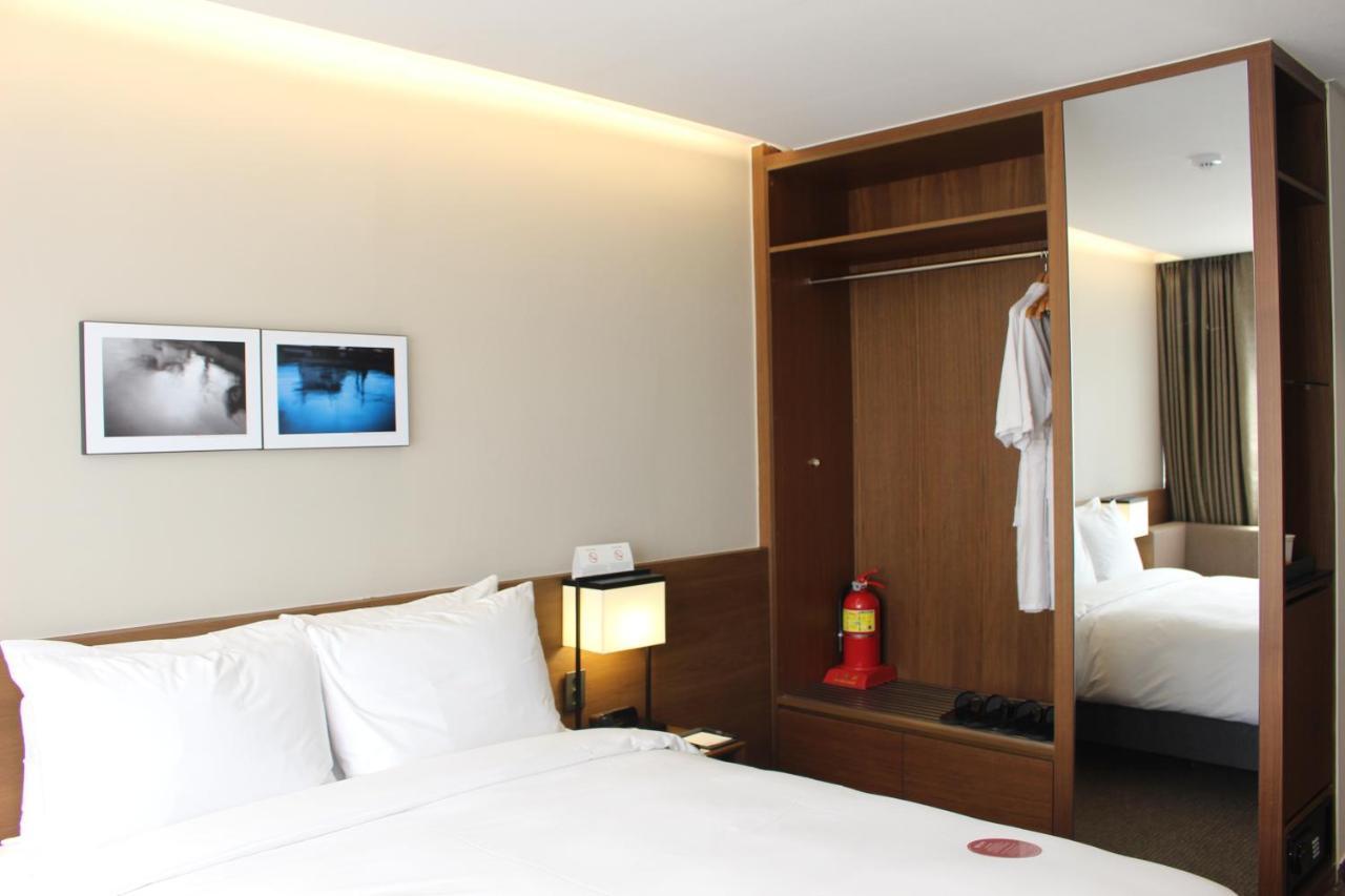 Ramada Encore By Wyndham Busan Haeundae Kültér fotó
